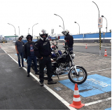 contratação de escola de curso para motociclistas de direção defensiva Parelheiros