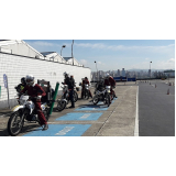 onde encontro aula de pilotagem de moto para iniciantes Vila Ré