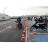 quanto custa aula sobre segurança no trânsito de moto Parque Anhembi