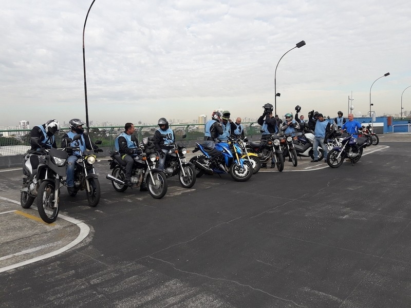 Aula de Pilotagem Preventiva para Moto Itanhaém - Aula de Pilotagem de Moto para Iniciantes