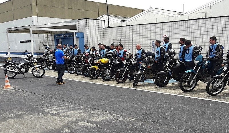 Aula de Segurança no Trânsito Prática Rio Grande da Serra - Aula de Direção para Motos