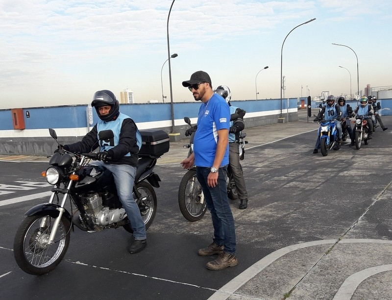 Aula de Segurança no Trânsito Veicular em Sp Vila Alexandria - Aula de Direção para Motos