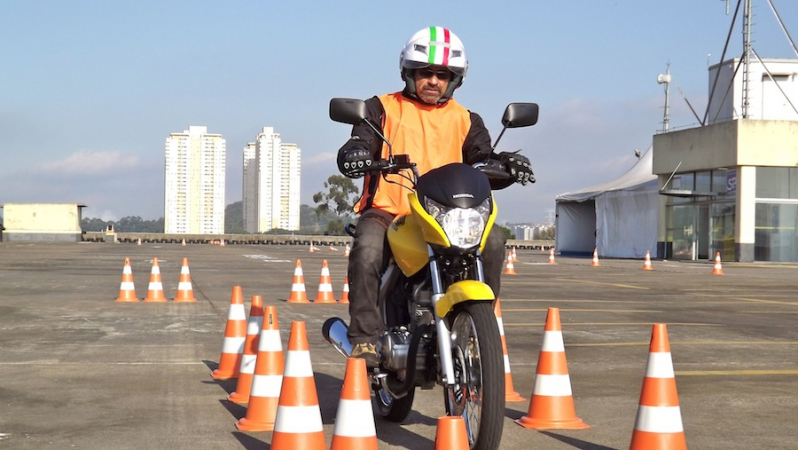 Curso de Segurança no Trânsito Valor Guaianases - Curso Profissionalizante de Segurança do Trânsito