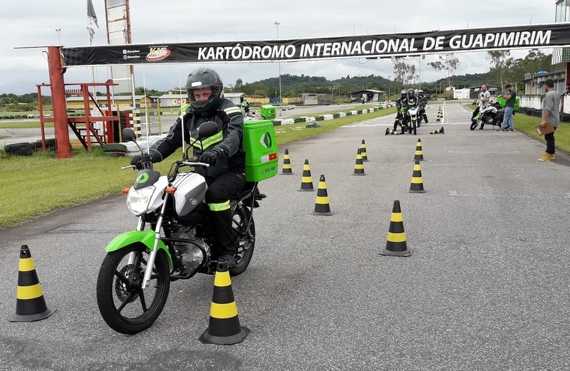 Curso para Motociclista Cananéia - Treinamento de Direção Defensiva para Motociclista