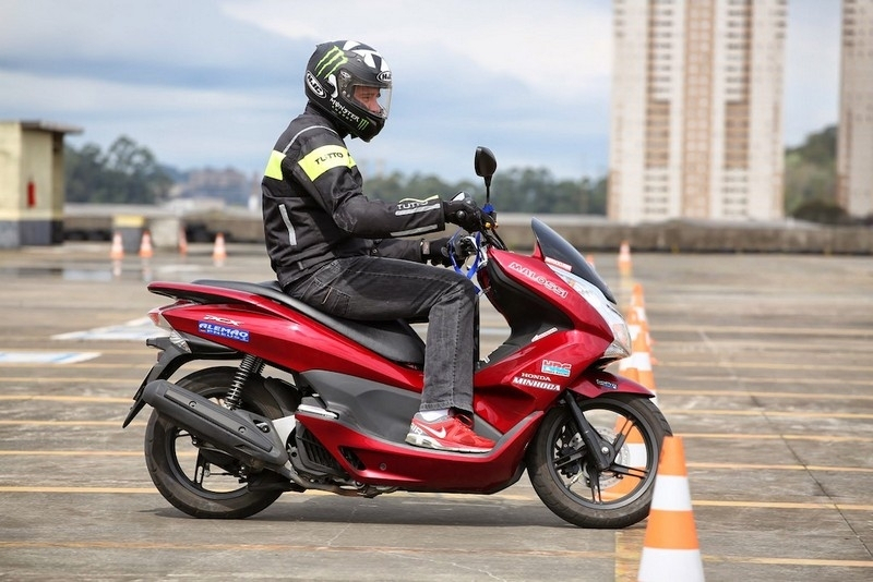 Direção Defensiva de Trânsito Preço Riviera de São Lourenço - Direção Defensiva e Preventiva para Moto