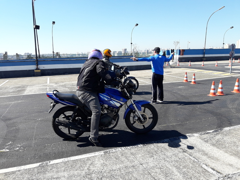 Empresa Que Faz Palestra sobre Como Reduzir Acidente com Motociclista Lauzane Paulista - Palestra sobre Incentivo ao Uso de Transporte Público