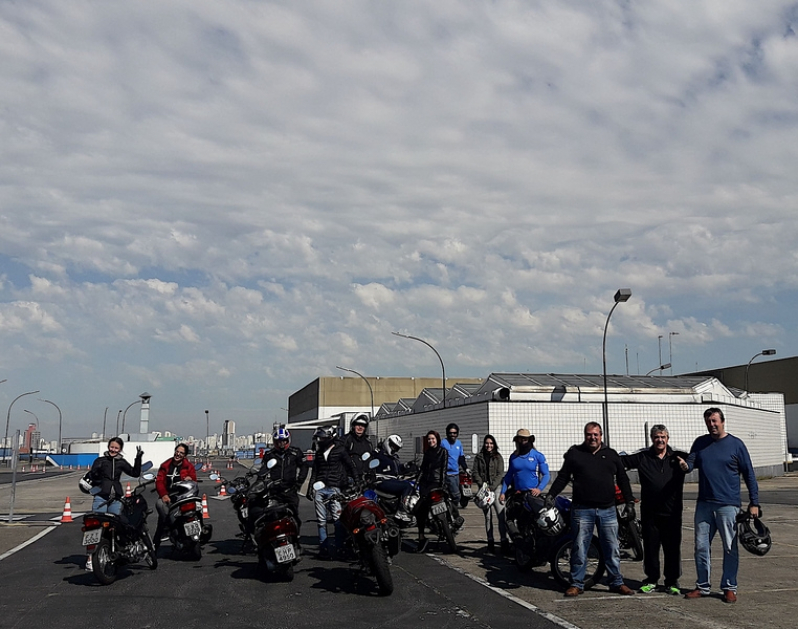 Escola de Curso de Pilotagem Defensiva Guarujá - Escola de Curso de Pilotagem para Scooter