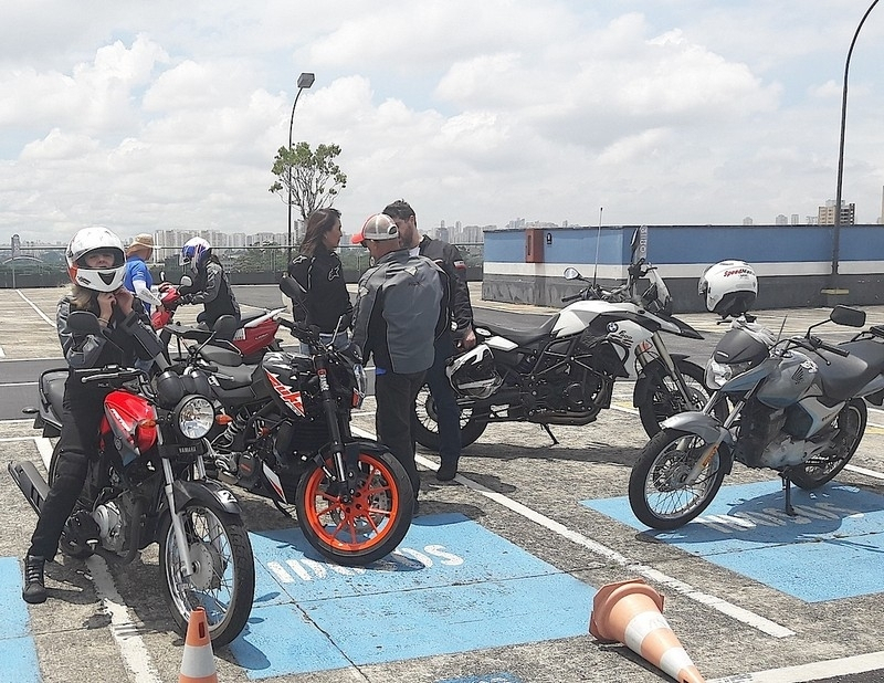 Onde Encontrar Direção Preventiva e Corretiva Freguesia do Ó - Direção Preventiva e Defensiva para Moto