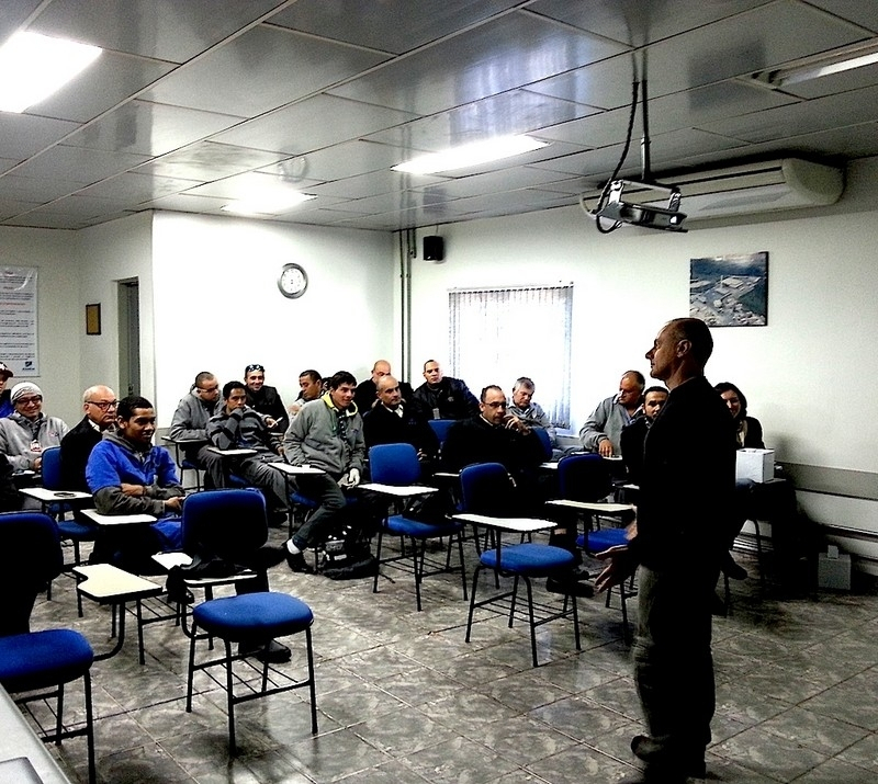 Onde Encontrar Palestra sobre Prevenção de Acidente de Trânsito - SIPAT Cidade Tiradentes - Palestra sobre Segurança no Trânsito em Empresa