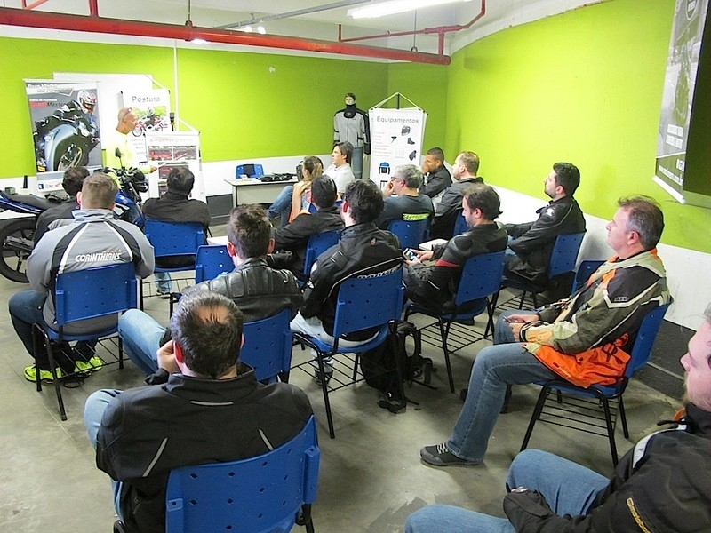 Onde Encontrar Palestra sobre Segurança no Trânsito para Motocicleta Vila Marcelo - Palestra sobre Prevenção de Acidente de Trânsito - SIPAT