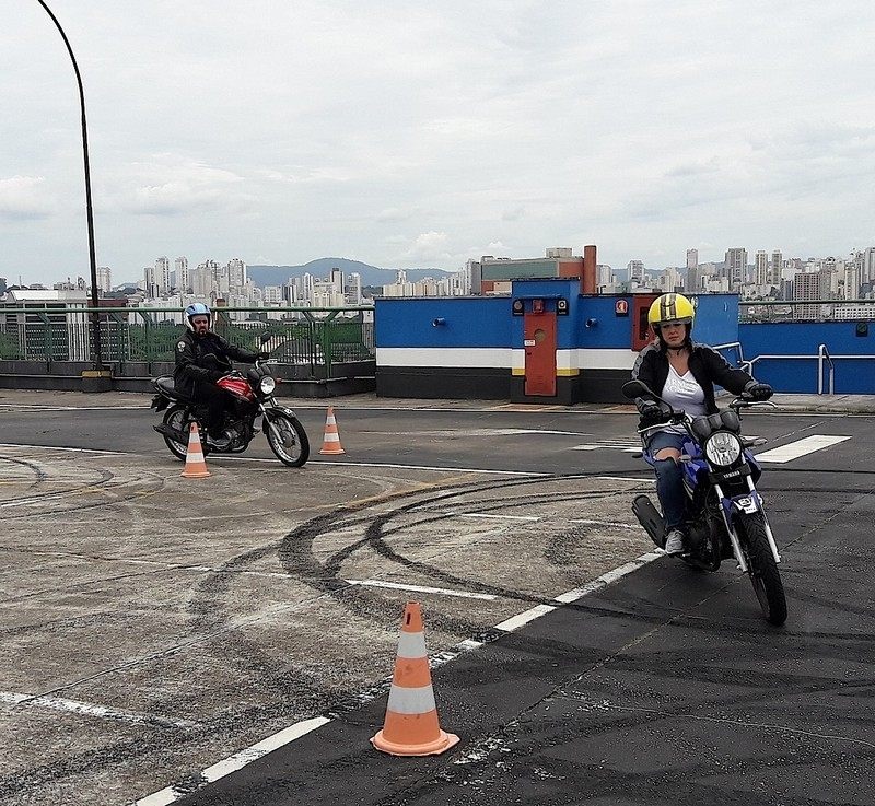 Onde Encontro Aula sobre Segurança no Trânsito Prática Itanhaém - Aula para Motociclistas