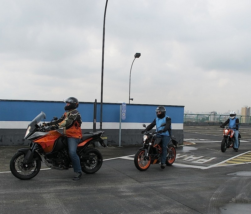 Onde Encontro Direção Defensiva Corretiva Taubaté - Direção Defensiva e Preventiva para Moto