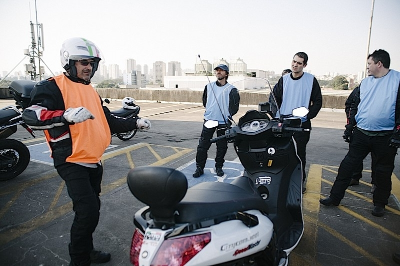 Onde Encontro Direção Preventiva e Corretiva Arujá - Direção Preventiva e Defensiva para Moto