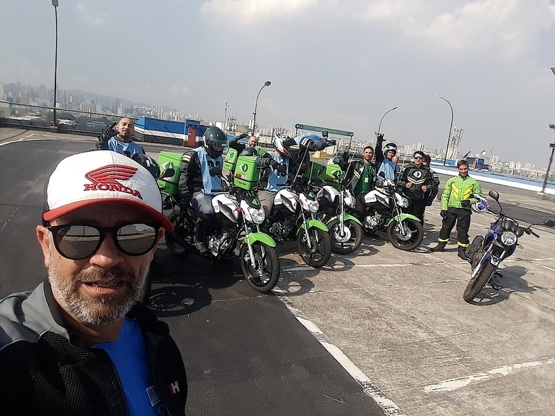 Onde Encontro Treinamento de Pilotagem para Motociclistas Vila Dila - Treinamento de Direção Defensiva para Motociclista