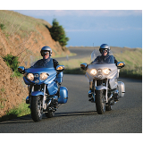 treinamento de direção e segurança para motociclista Luz