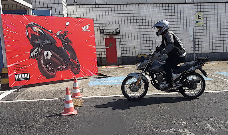 Treinamento para Redução de Acidente com Moto Araras - Treinamento de Direção e Segurança para Motociclista