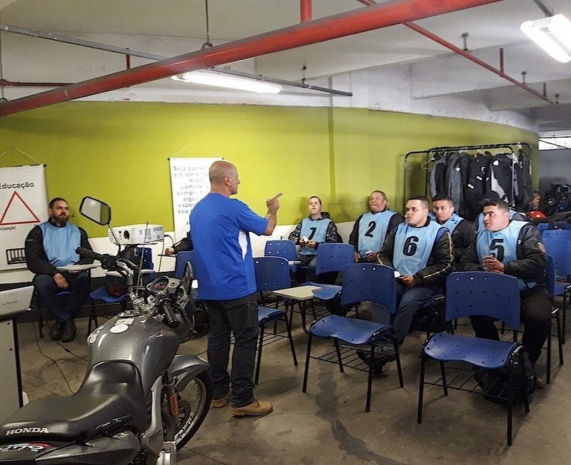 Treinamento sobre Segurança no Trânsito para Empresa em Sp Parque Santa Madalena - Palestra sobre Segurança no Trânsito para Motocicleta