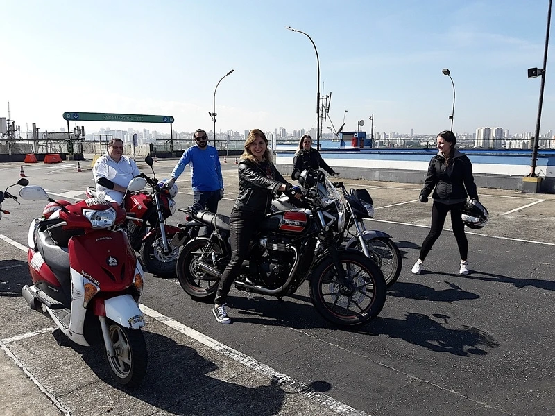 Escola de Moto para Mulheres Perto de Mim Valor Guararema