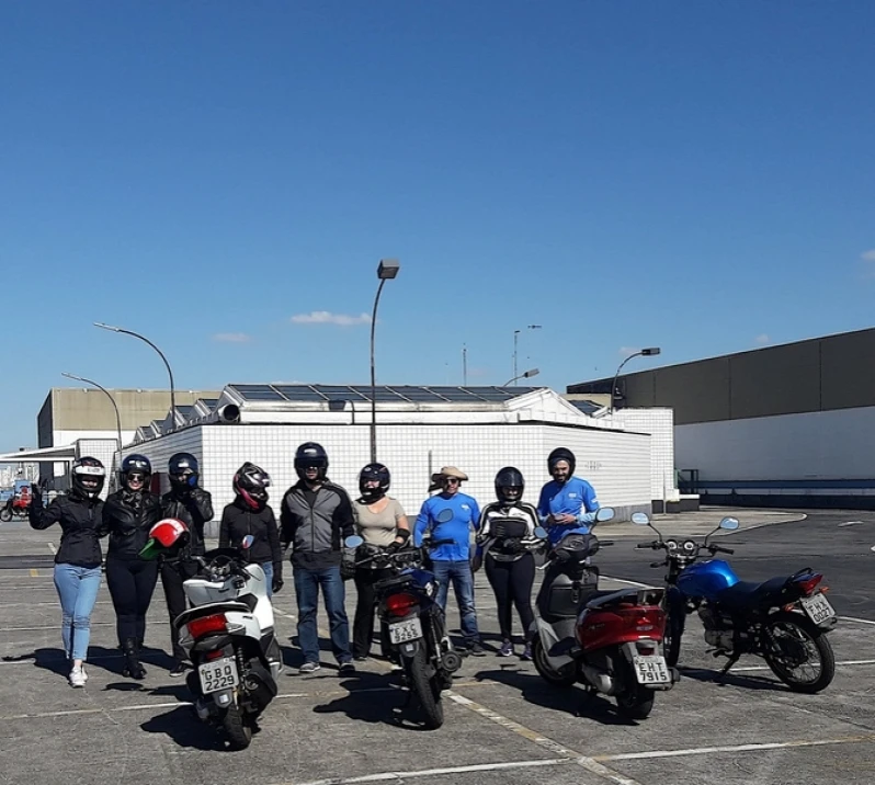 Direção Preventiva e Defensiva para Moto Vila Dila