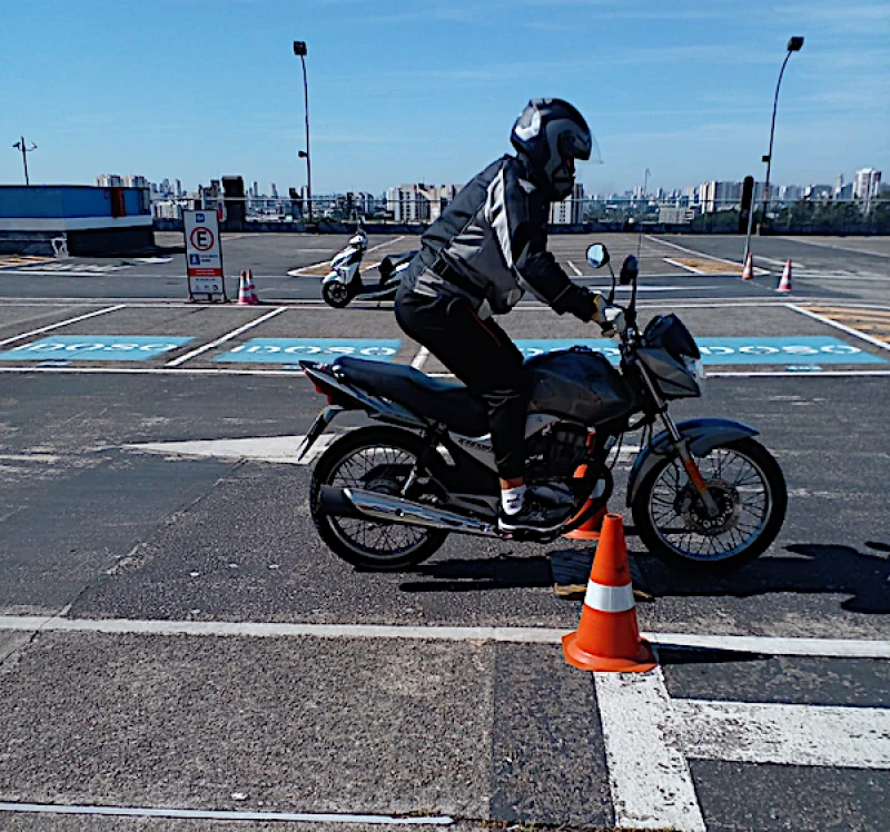 Curso de Pilotagem de Carros